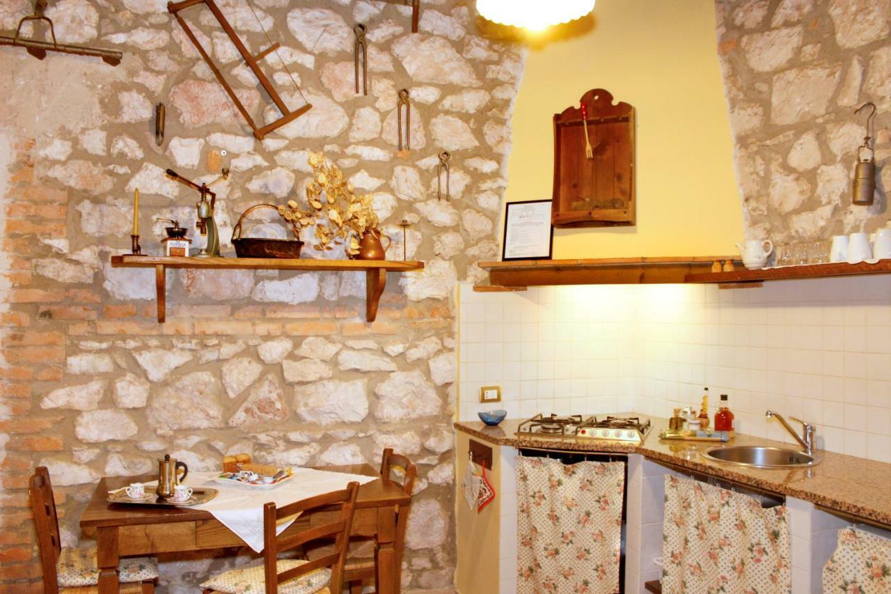 הוילה קסטליונה דלה פסקאיה Agriturist Prile מראה חיצוני תמונה