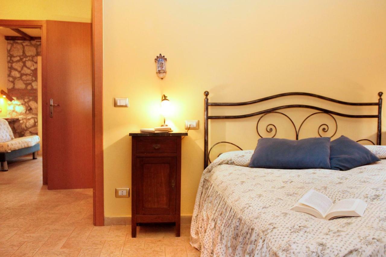 הוילה קסטליונה דלה פסקאיה Agriturist Prile מראה חיצוני תמונה